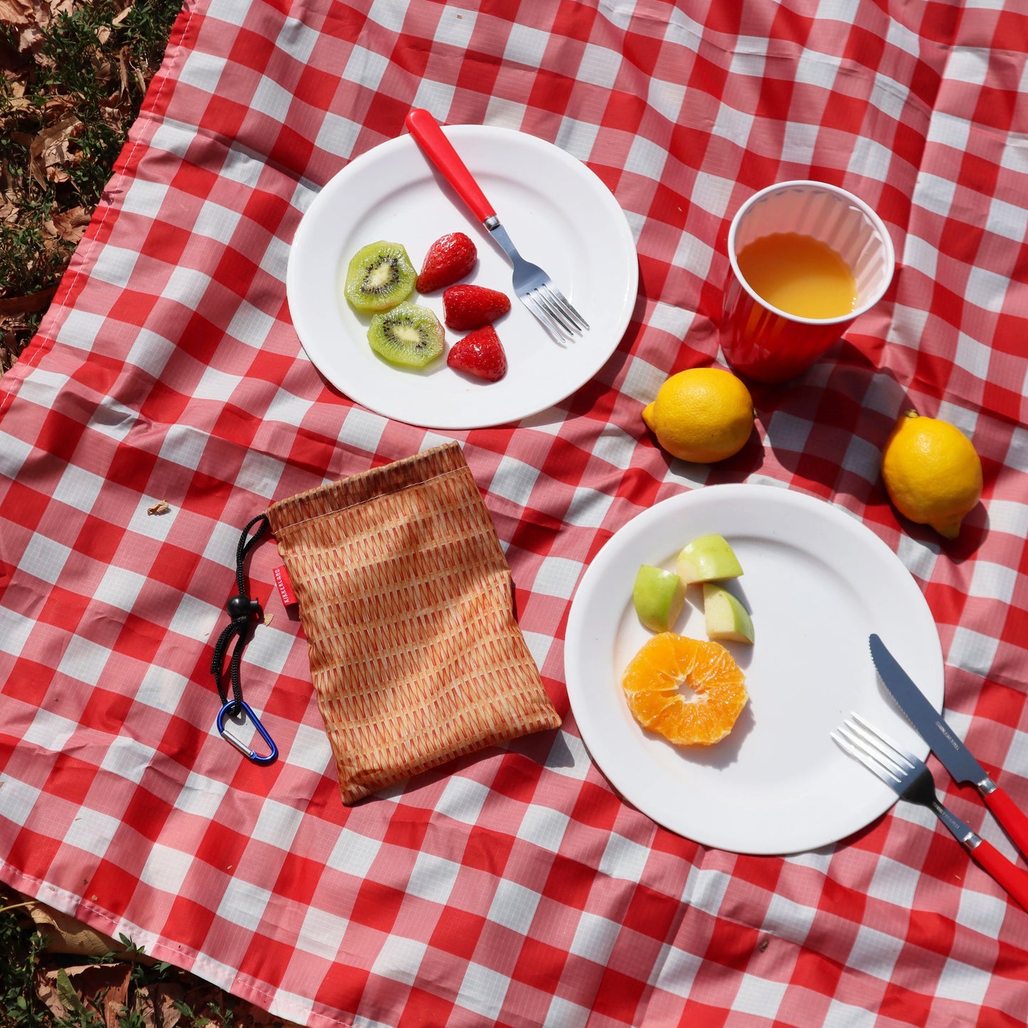 Manta de picnic a cuadros rojos y blancos