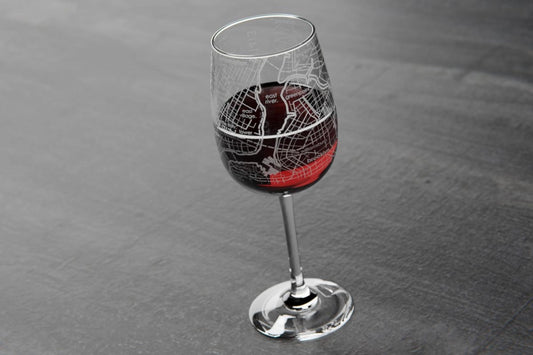 Copa de vino grabada de Nueva York