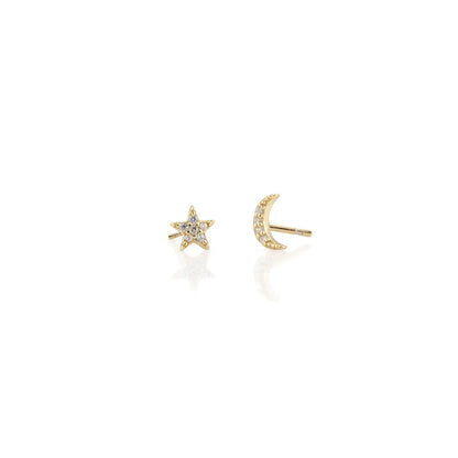 Pendientes: broqueles de estrella y luna con pavé de cristal