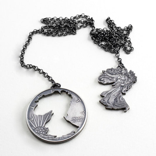 Collar de la libertad perdida