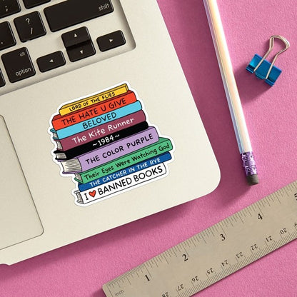 Pegatina troquelada: ME ENCANTAN los libros prohibidos